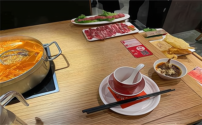 尚品潮汕牛肉火鍋 用產(chǎn)品與服務打動消費者的心
